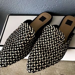 WHBM Woven Leather Flats sz 9 NEW IN BOX black and cream